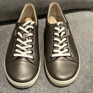 Ecco Pewter/Gray Leather Sneakers Classic Design